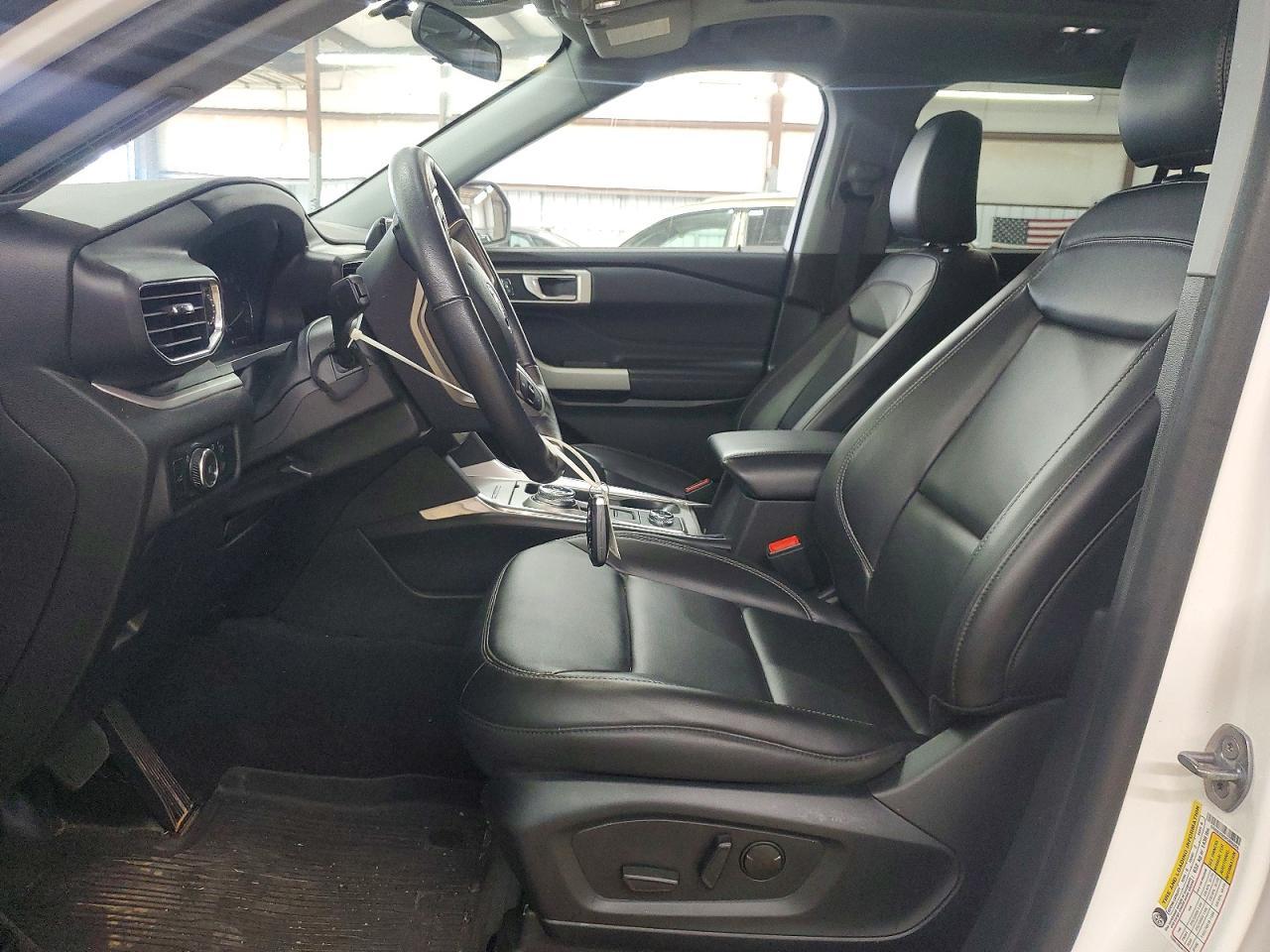 2023 Ford Explorer Xlt - Фото 7
