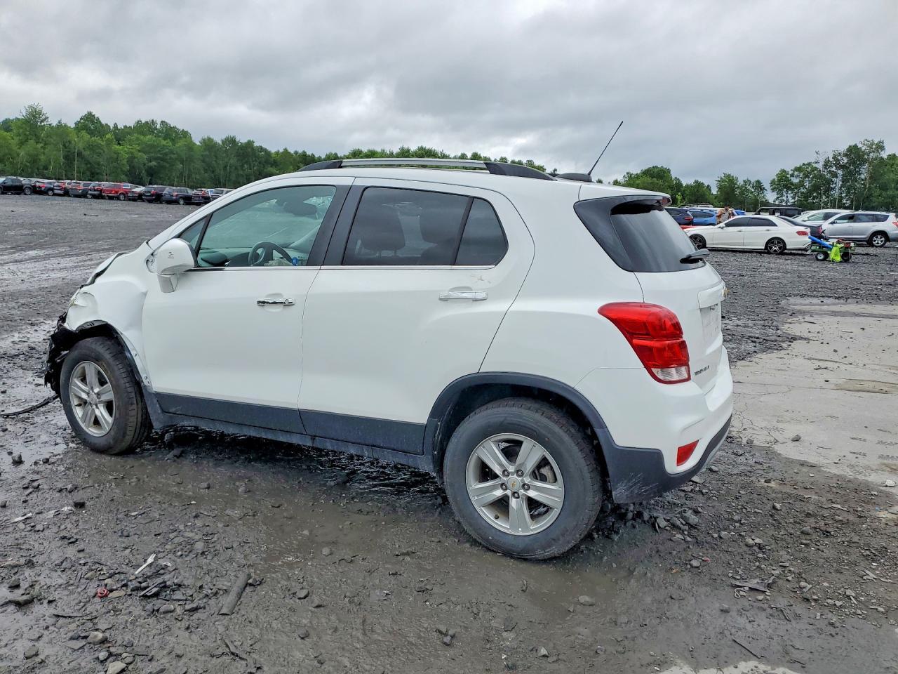 2019 Chevrolet Trax 1Lt - Фото 2