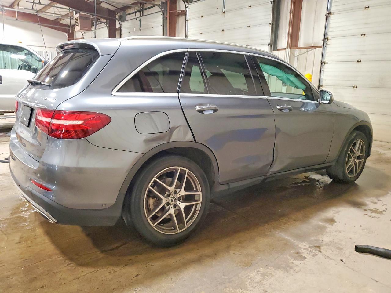 2019 Mercedes-Benz Glc 300 4Matic - Фото 3