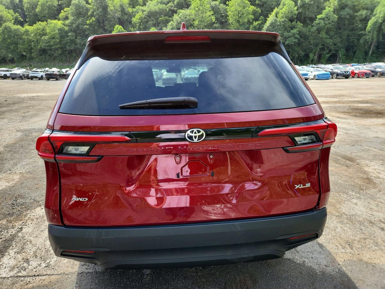 2024 Toyota Grand Highlander Xle - Image 6