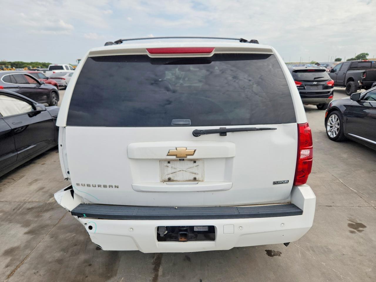 2007 Chevrolet Suburban C1500 - Фото 6
