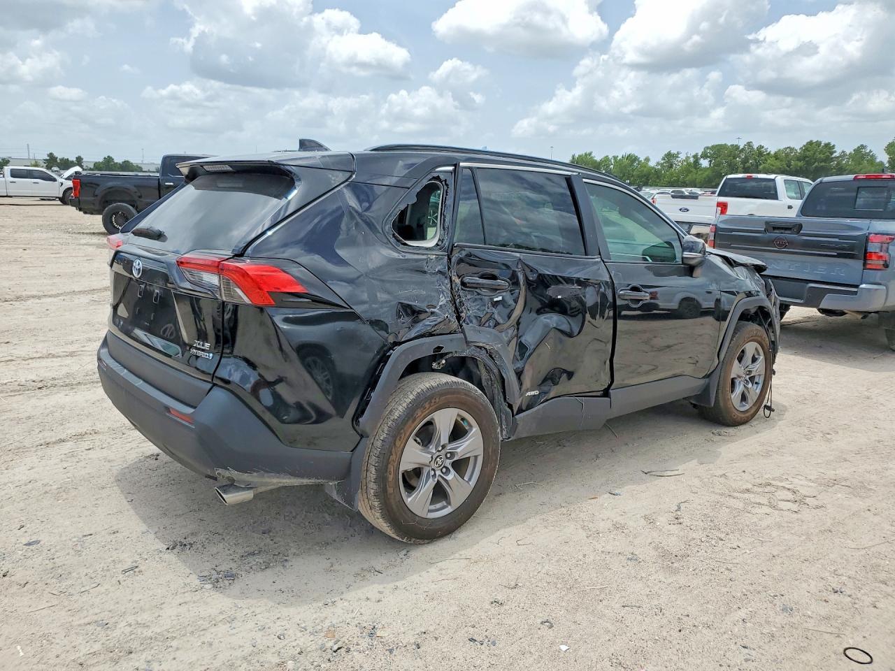 2024 Toyota Rav4 Hybrid Xle - Фото 3