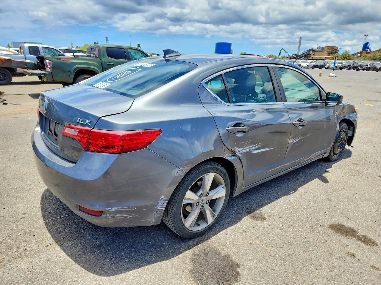 2013 Acura Ilx 20 Premium - Image 3