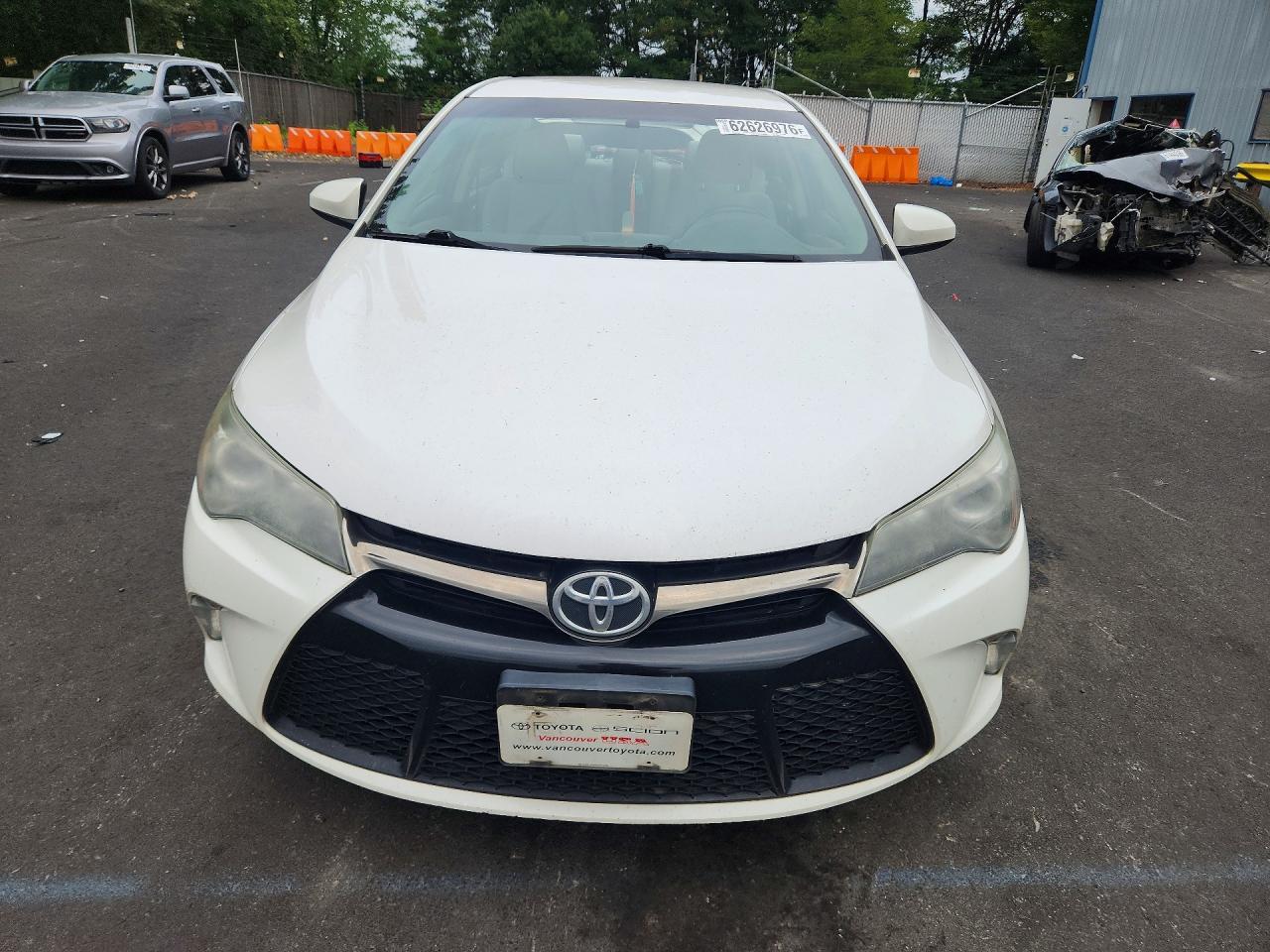 2016 Toyota Camry Se - Фото 5