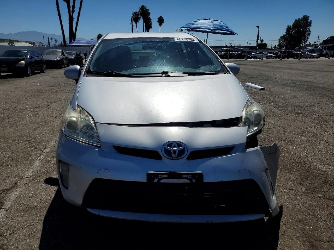 2014 Toyota Prius Three - Фото 5