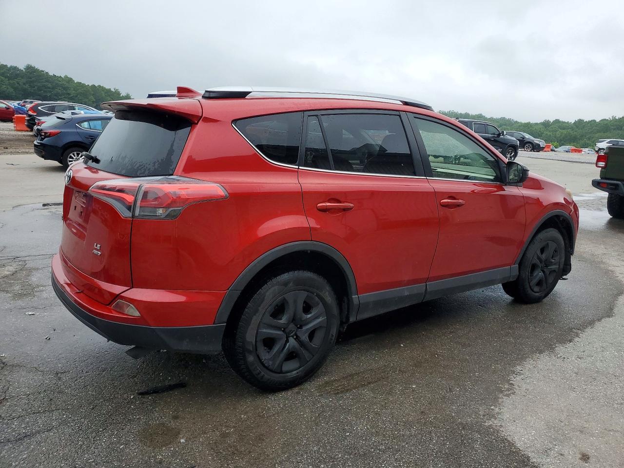 2016 Toyota Rav4 Le - Image 3