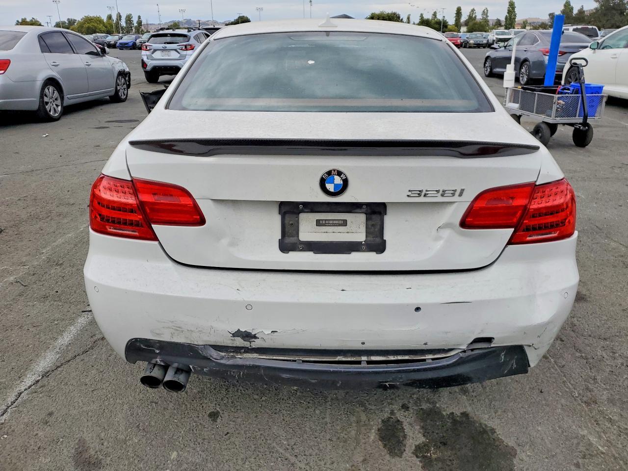 2012 BMW 328 I Sulev - Фото 6
