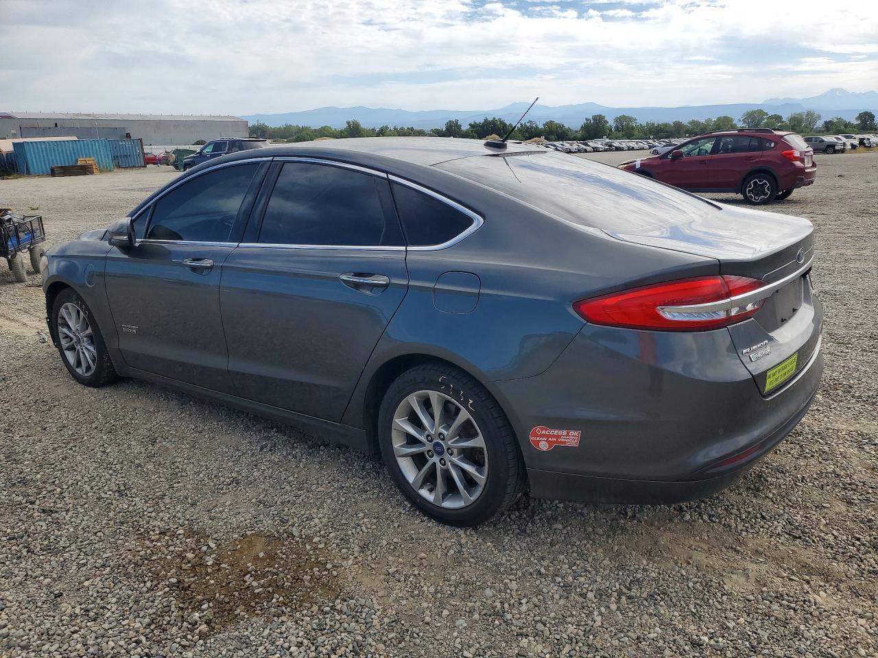 2017 Ford Fusion Se Phev - Image 2
