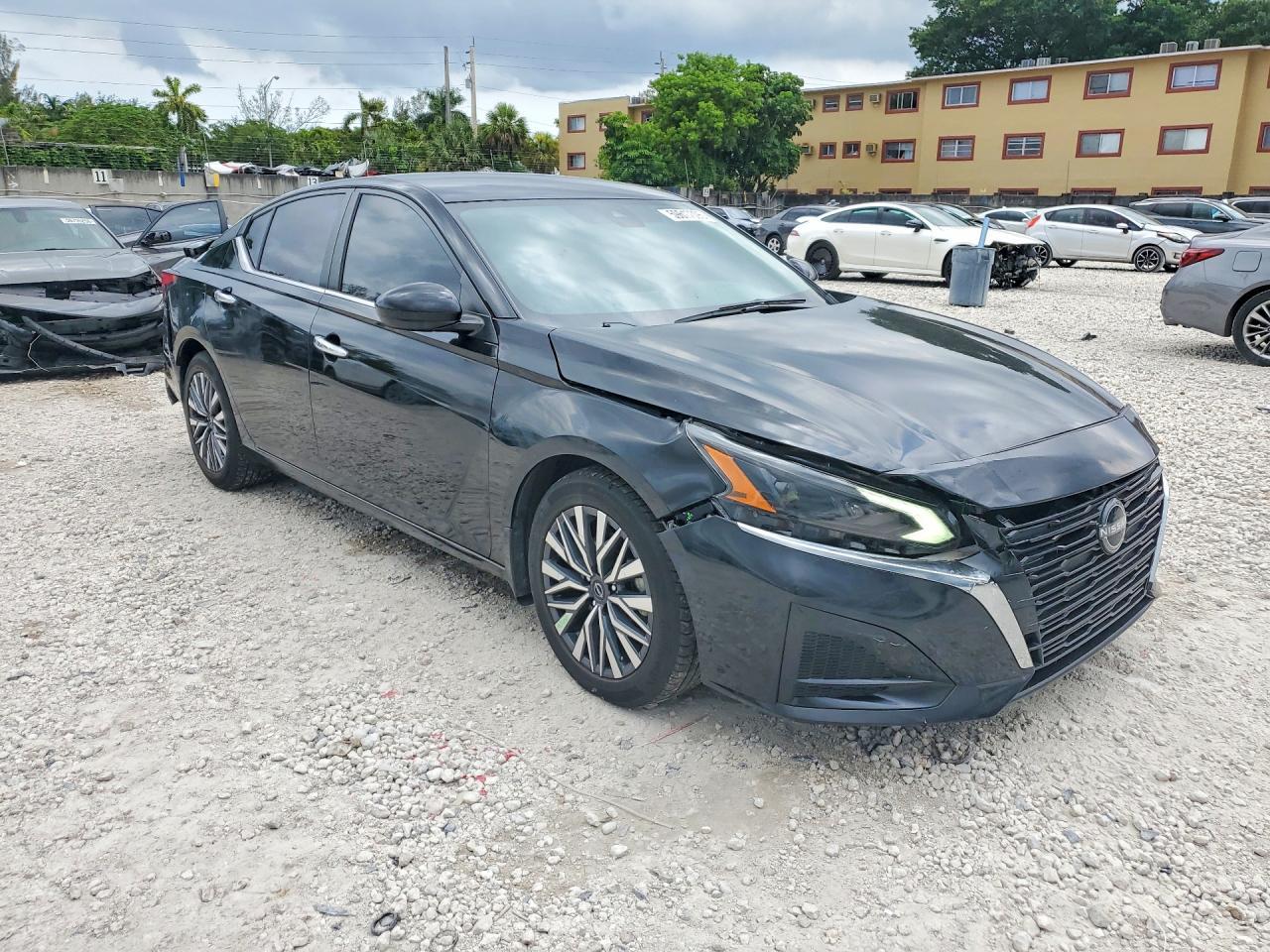 2023 Nissan Altima Sv - Фото 4