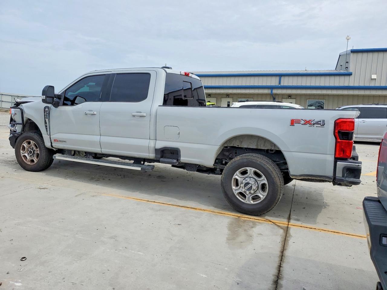 2026 Ford F350 Super Duty - Image 2