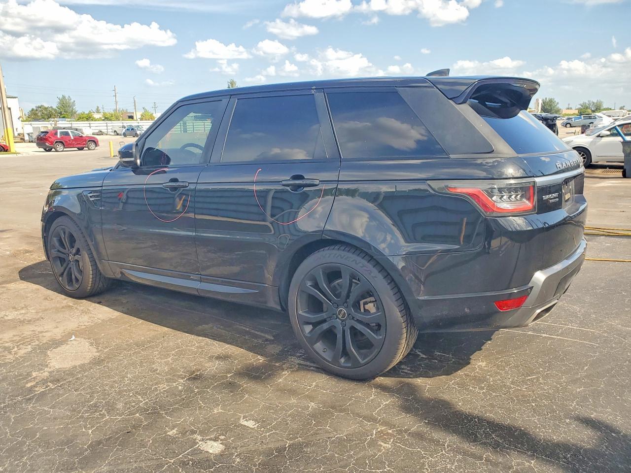 2018 Land Rover Range Rover Sport Hse - Image 2