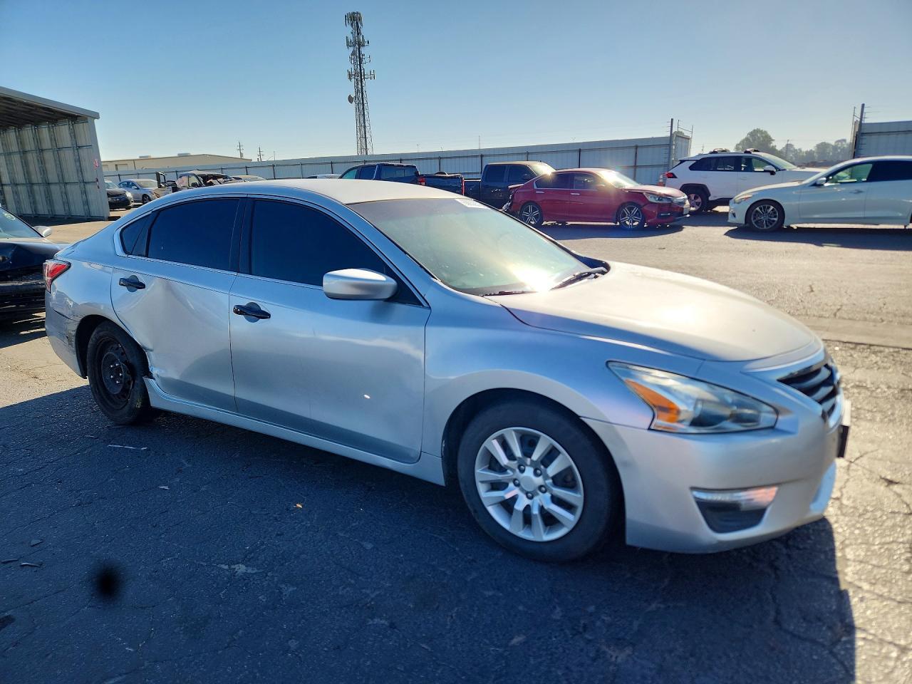 2015 Nissan Altima 2.5 S - Фото 4
