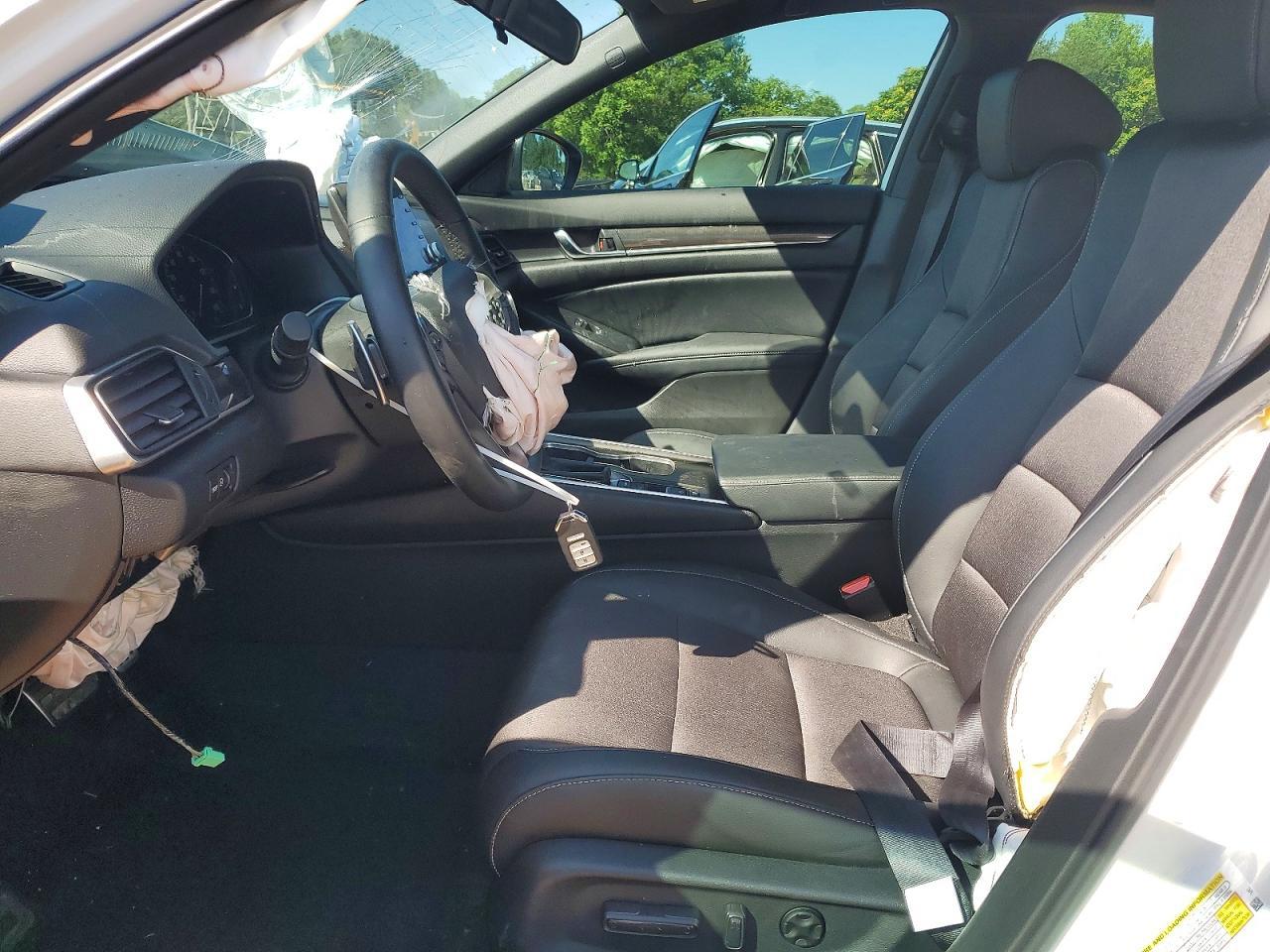 2022 Honda Accord Sport - Фото 7
