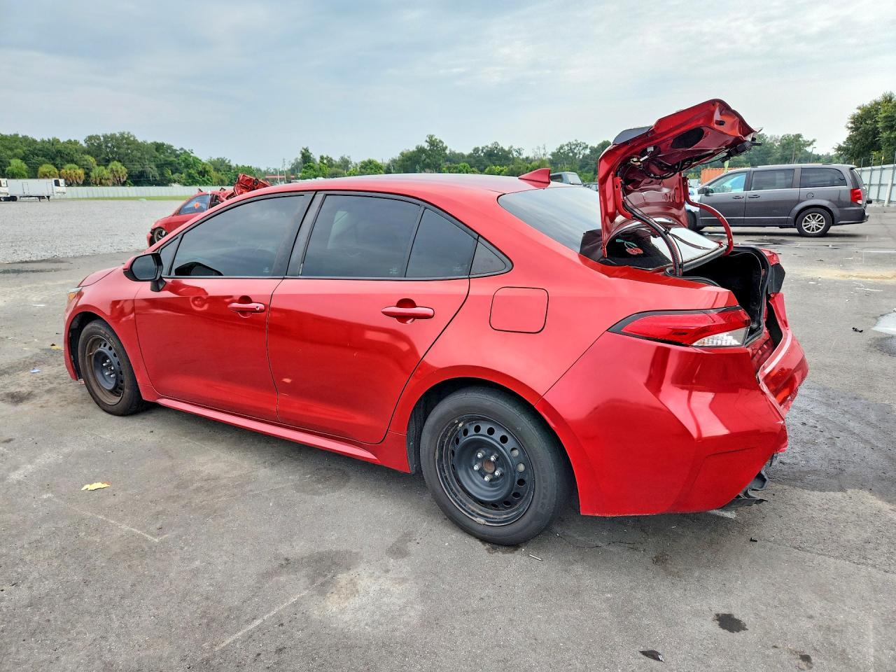 2021 Toyota Corolla Le - Фото 2
