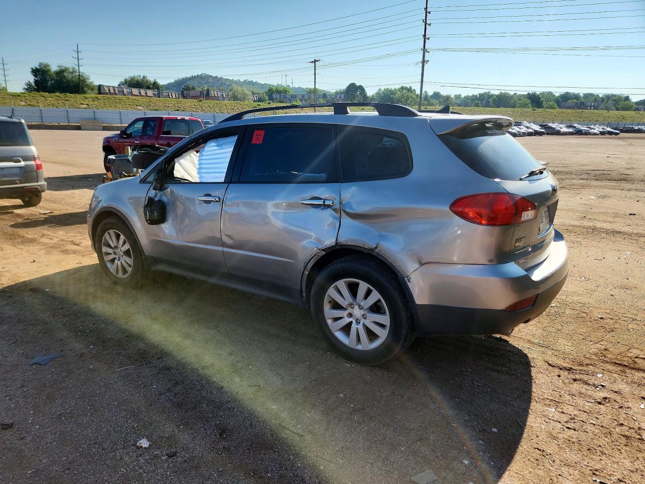 2010 Subaru Tribeca Limited - Фото 2