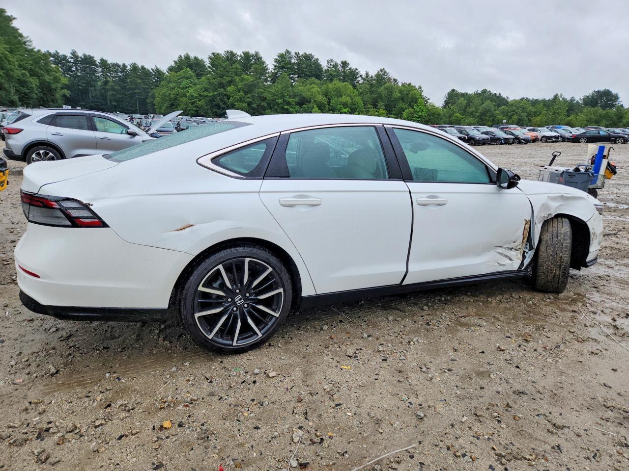2023 Honda Accord Touring Hybrid - Фото 3