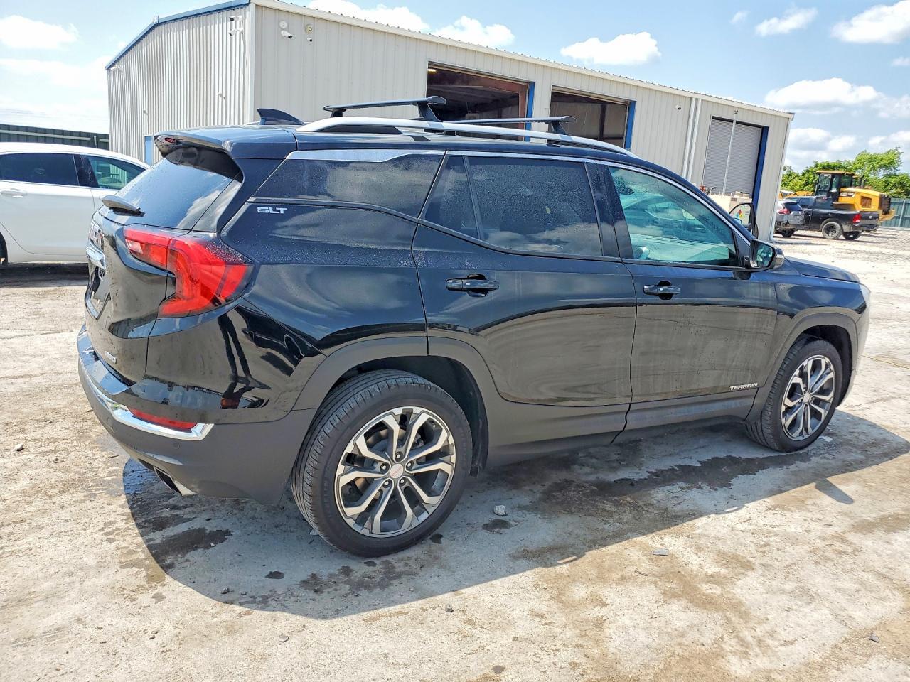 2018 GMC Terrain Slt - Image 3