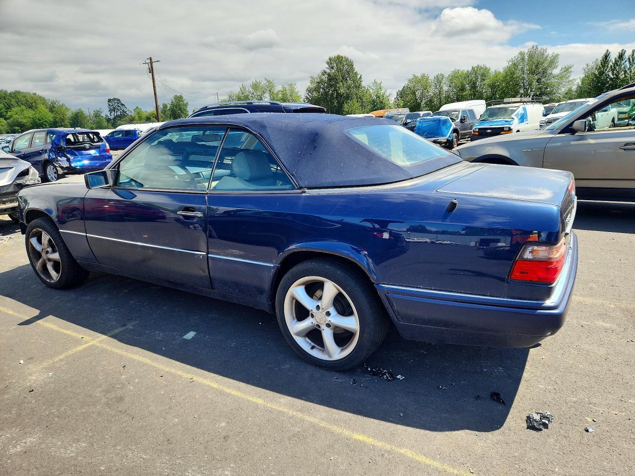 1995 Mercedes-Benz E 320 - Фото 2