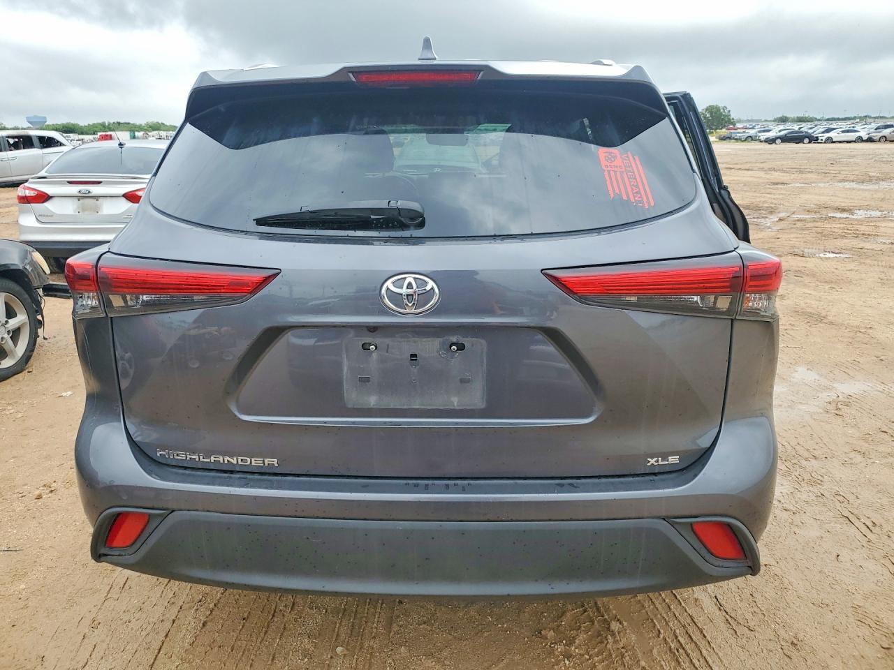 2021 Toyota Highlander Xle - Фото 6