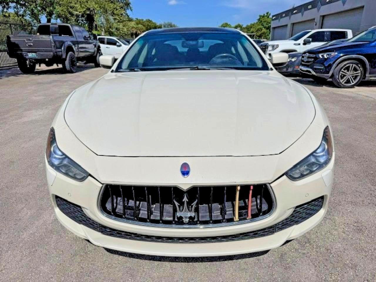 2014 Maserati Ghibli S - Image 5
