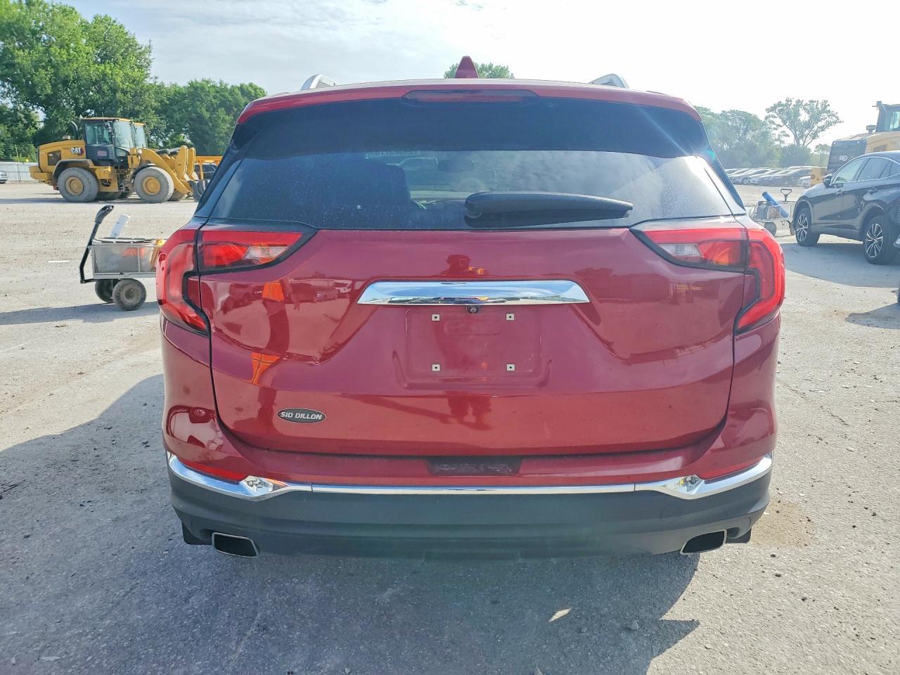 2020 GMC Terrain Slt - Image 6