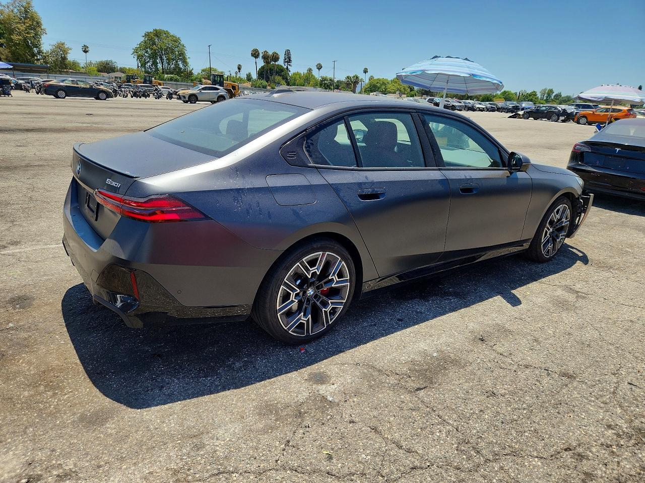 2026 BMW 530 I - Фото 3