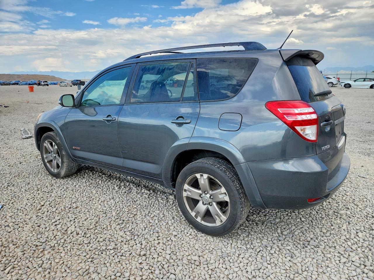 2010 Toyota Rav4 Sport - Image 2