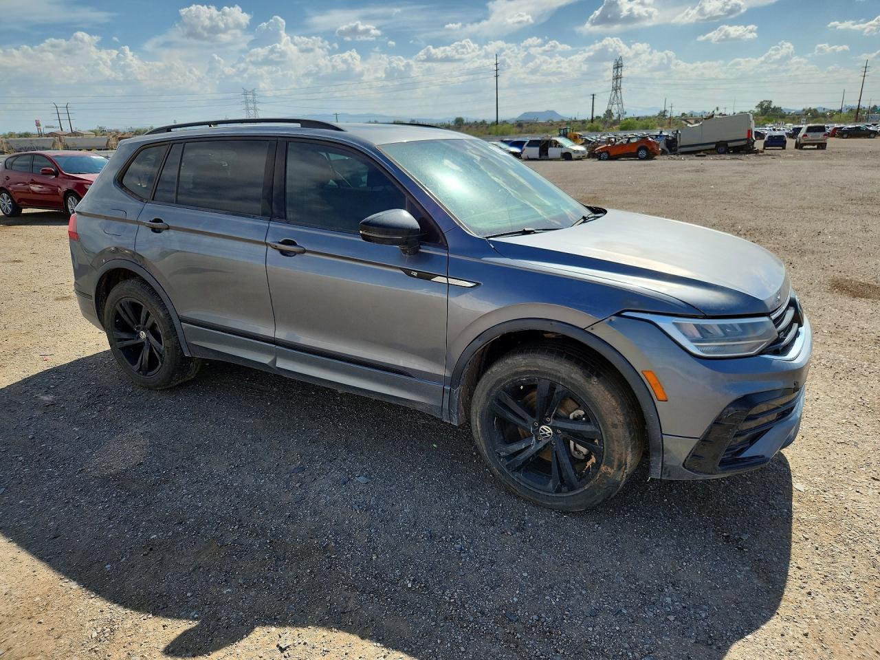 2023 Volkswagen Tiguan Se R-Line Black - Фото 4