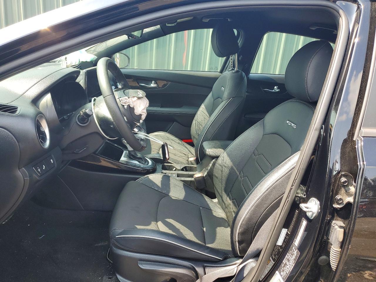 2024 Kia Forte Gt Line - Фото 7