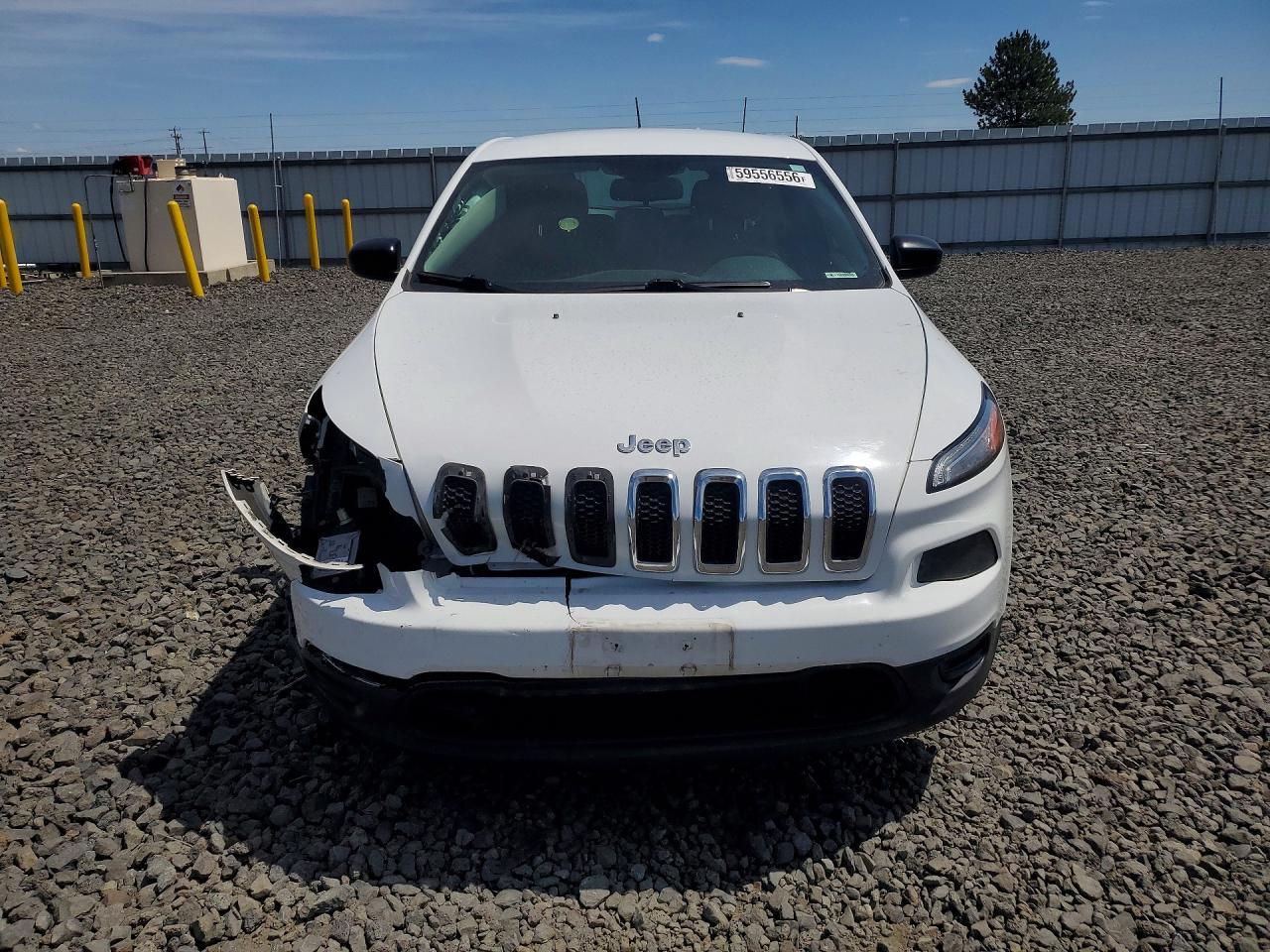 2017 Jeep Cherokee Sport - Image 5