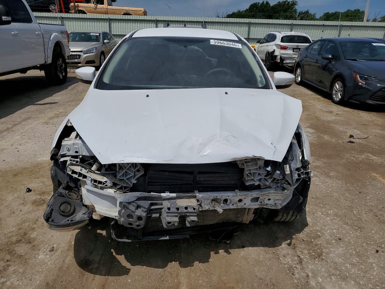 2016 Ford Focus Se - Фото 5