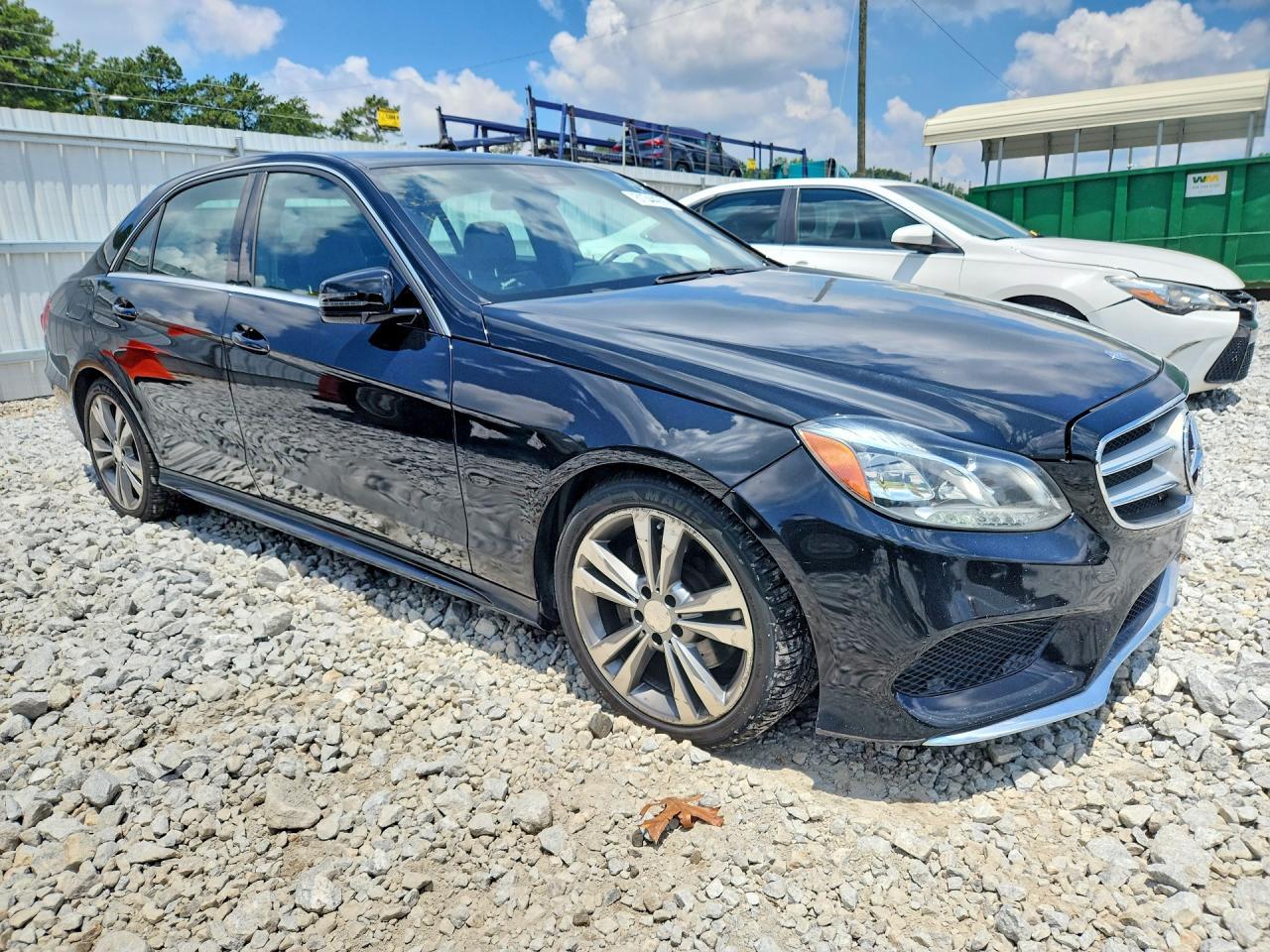 2016 Mercedes-Benz E 350 4Matic - Image 4