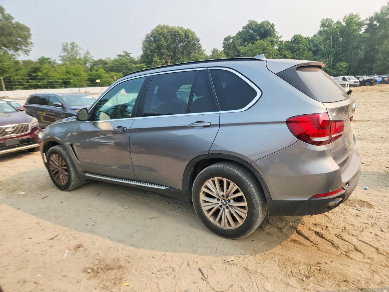 2014 BMW X5 Sdrive35I - Фото 2