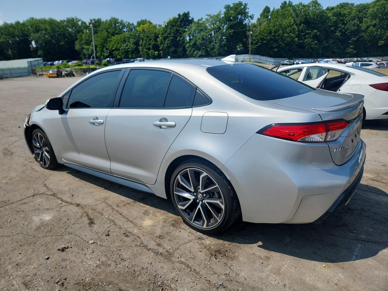 2022 Toyota Corolla Se - Image 2