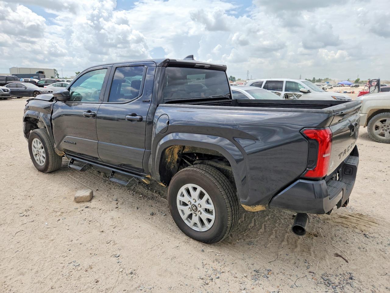 2026 Toyota Tacoma Sr5 - Фото 2