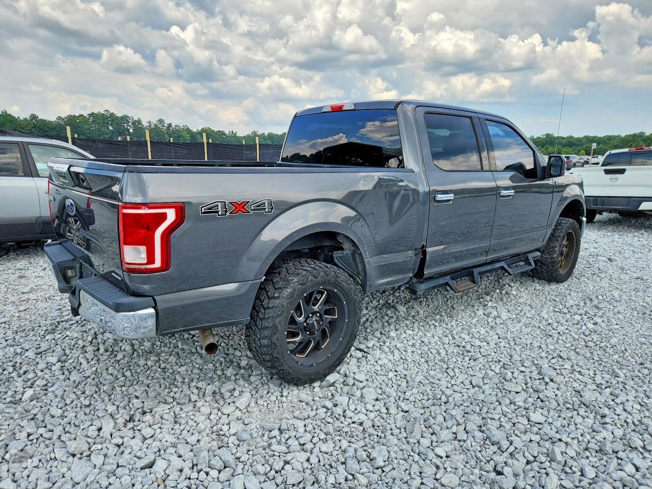 2015 Ford F150 Supercrew - Image 3