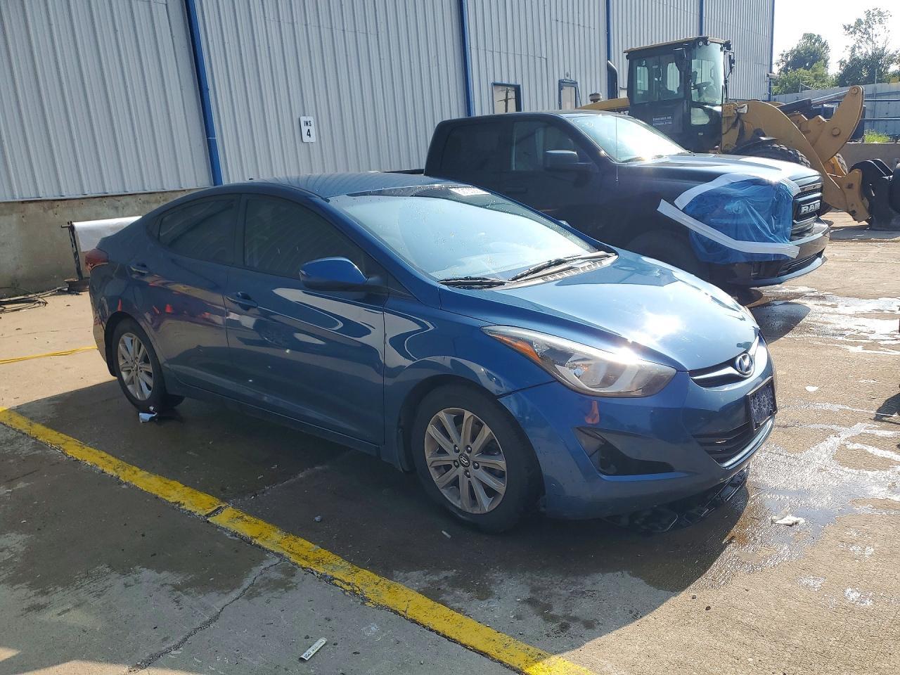 2015 Hyundai Elantra Se - Фото 4