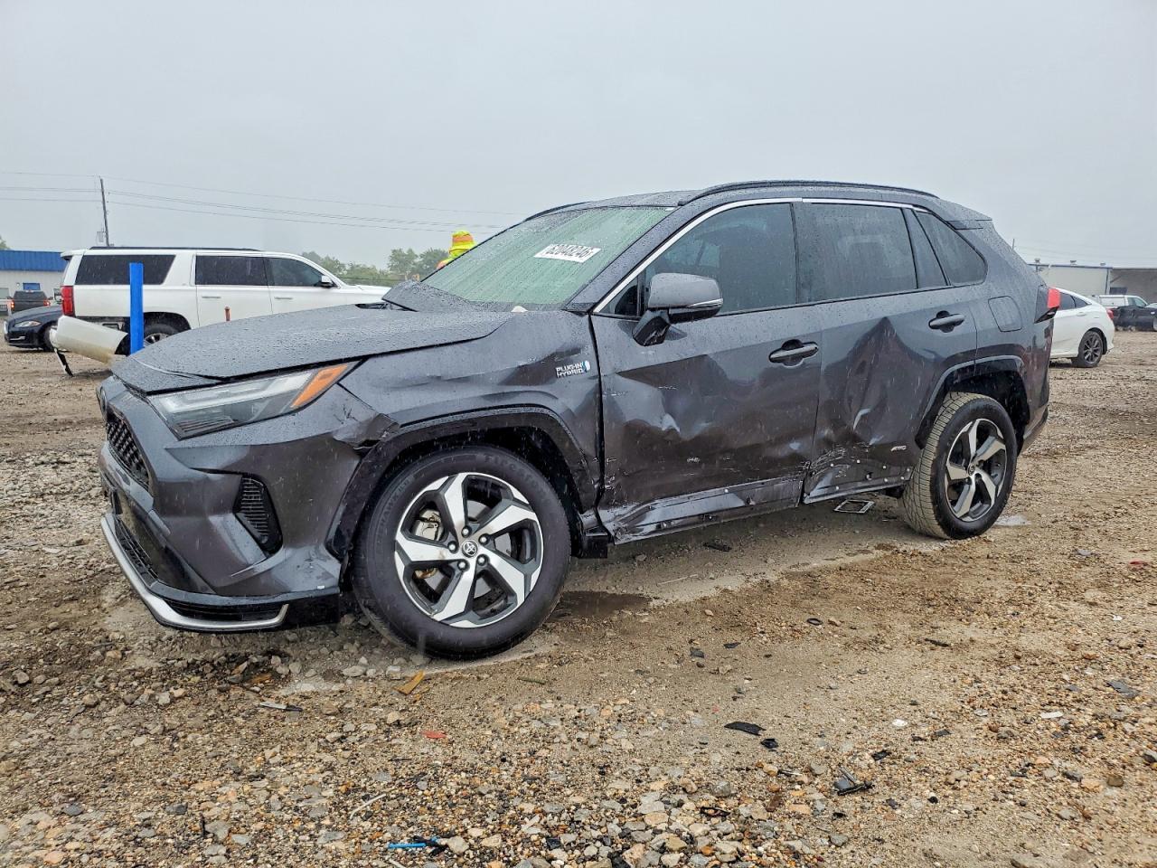 2022 Toyota Rav4 Prime Se - Фото 2