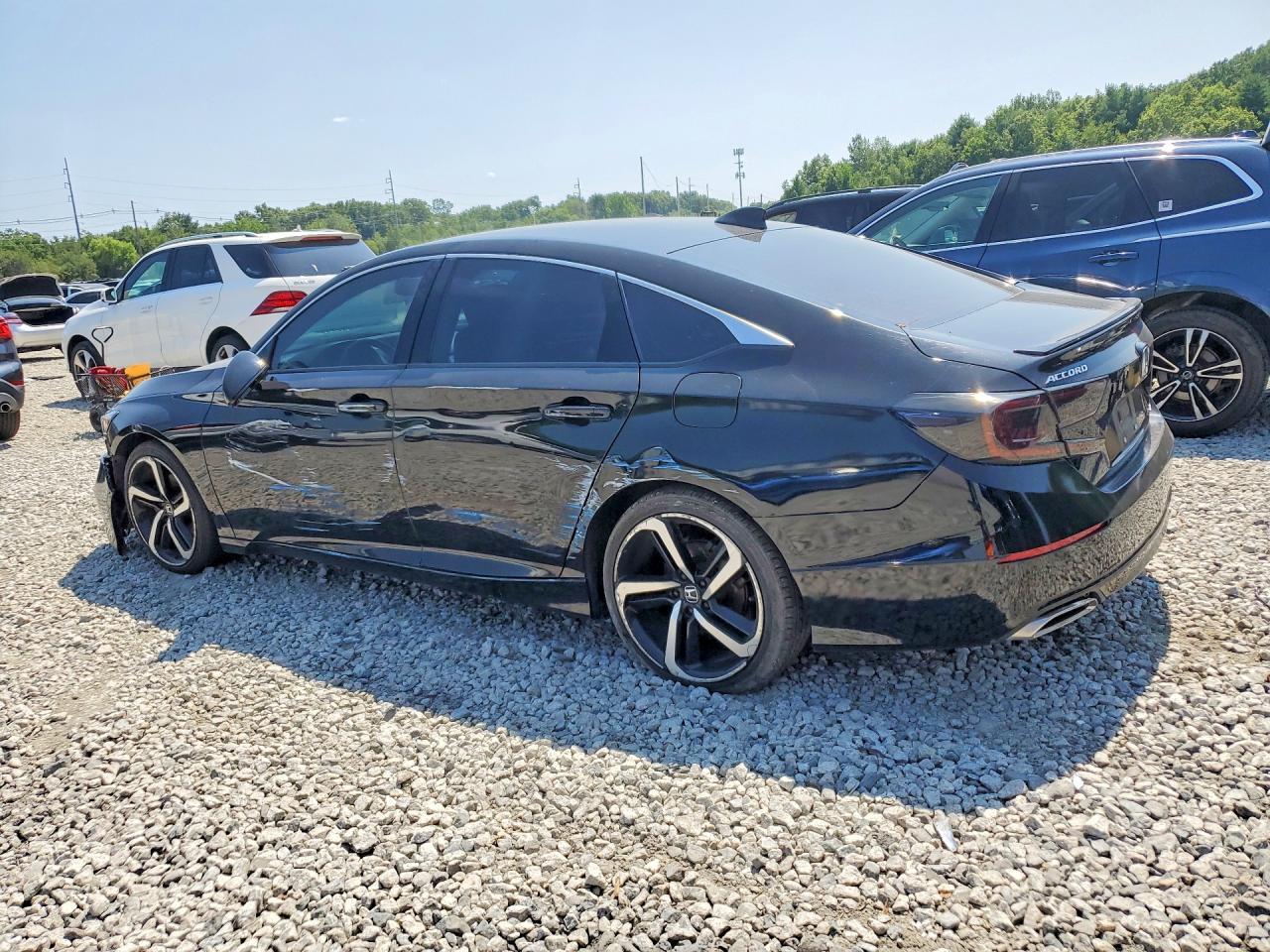 2020 Honda Accord Sport - Image 2