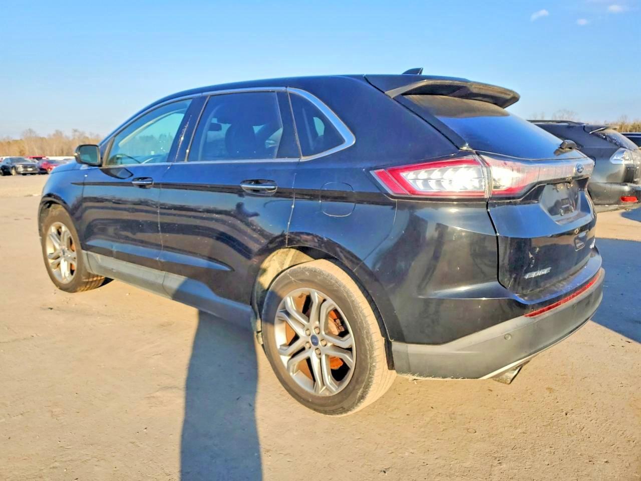 2016 Ford Edge Titanium - Фото 2