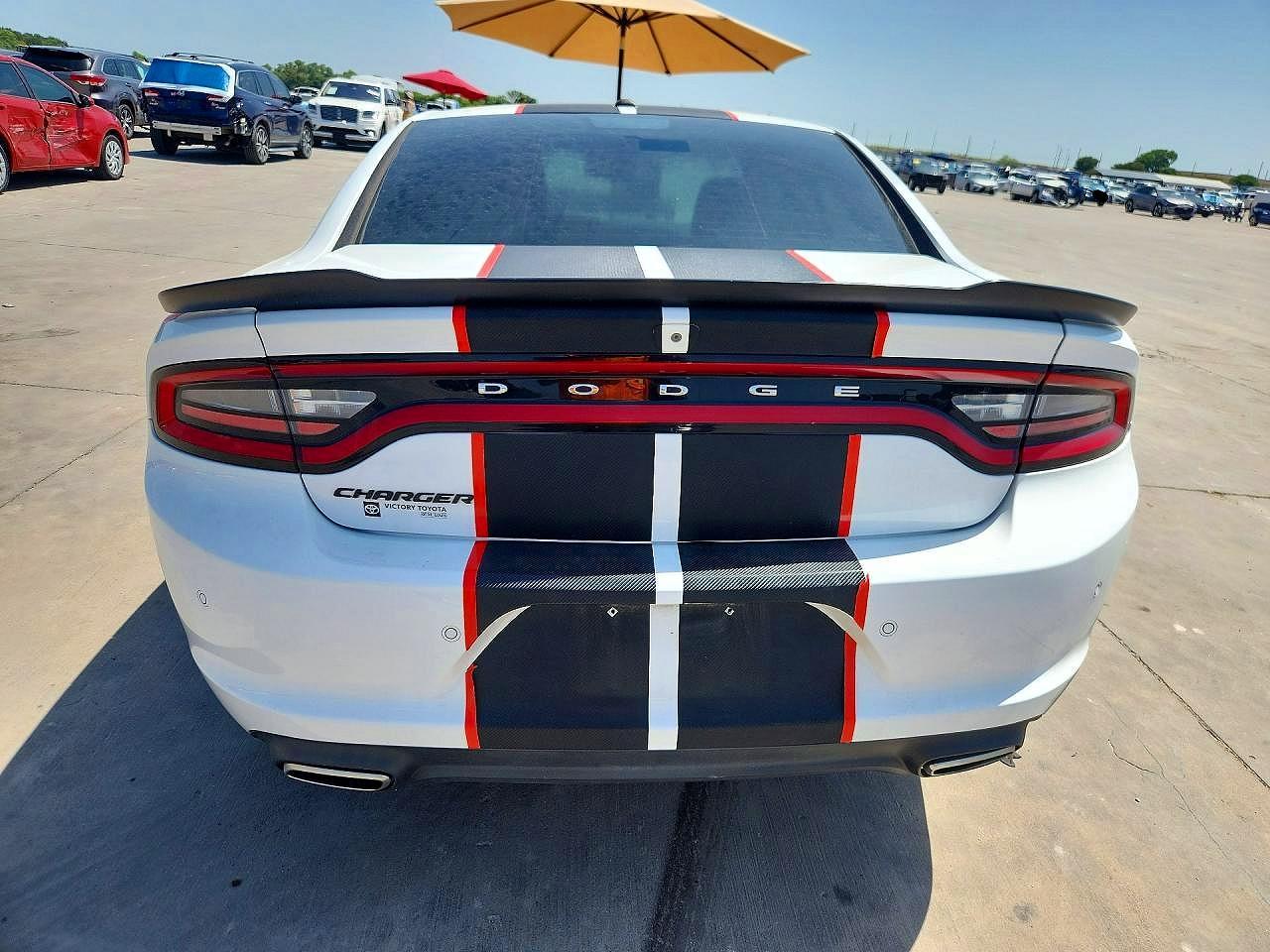 2019 Dodge Charger Sxt - Image 6