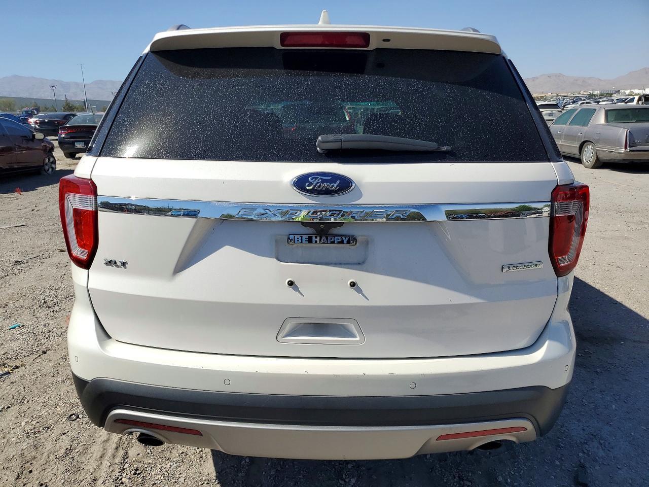 2017 Ford Explorer Xlt - Image 6
