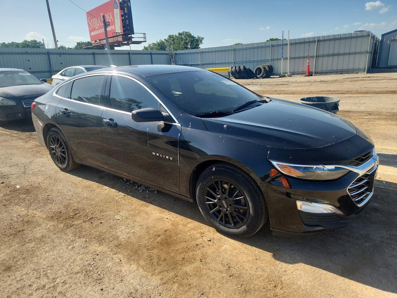 2023 Chevrolet Malibu Ls - Фото 4