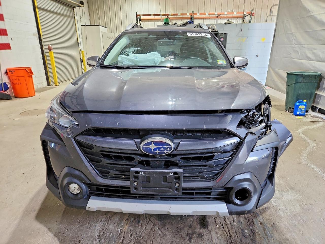 2023 Subaru Outback Touring - Image 5