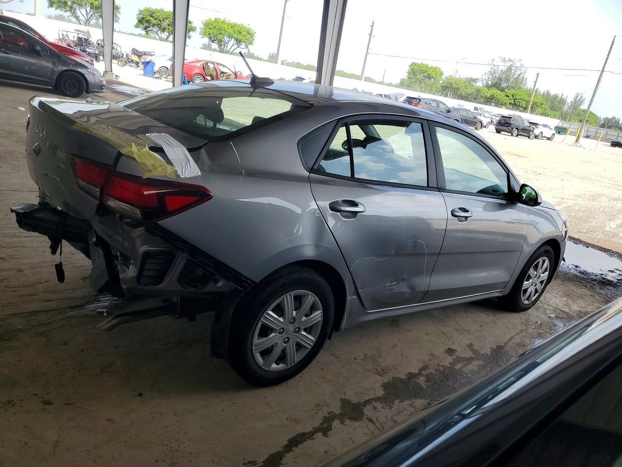 2022 Kia Rio S - Фото 3