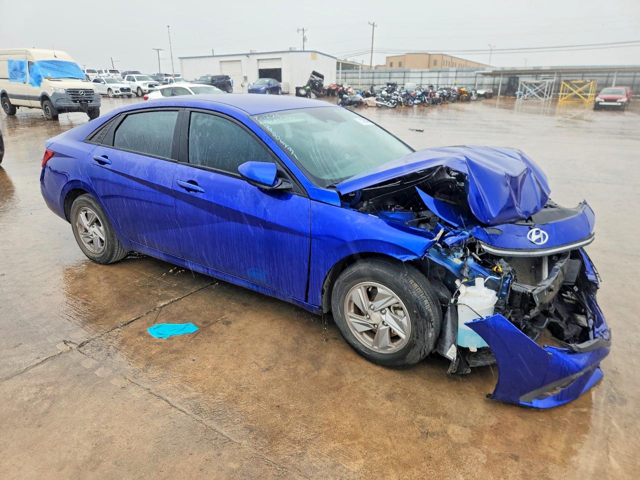 2024 Hyundai Elantra Se - Image 4