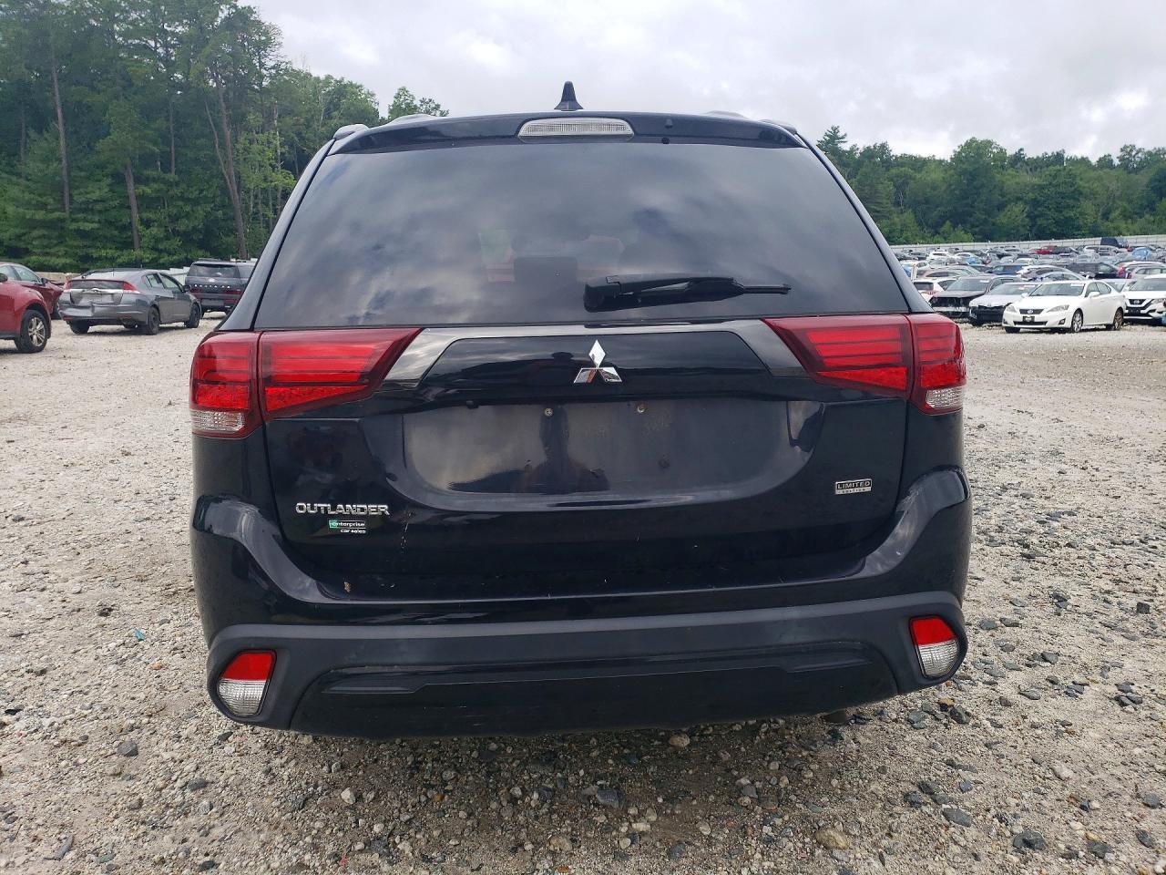 2020 Mitsubishi Outlander Se - Фото 6
