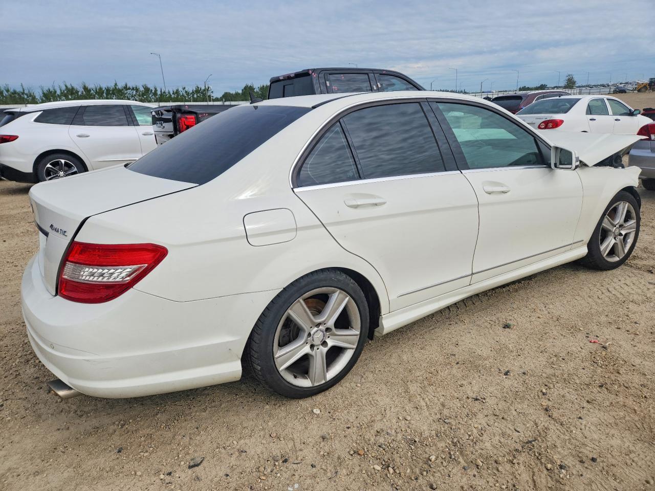 2010 Mercedes-Benz C 300 4Matic - Image 3