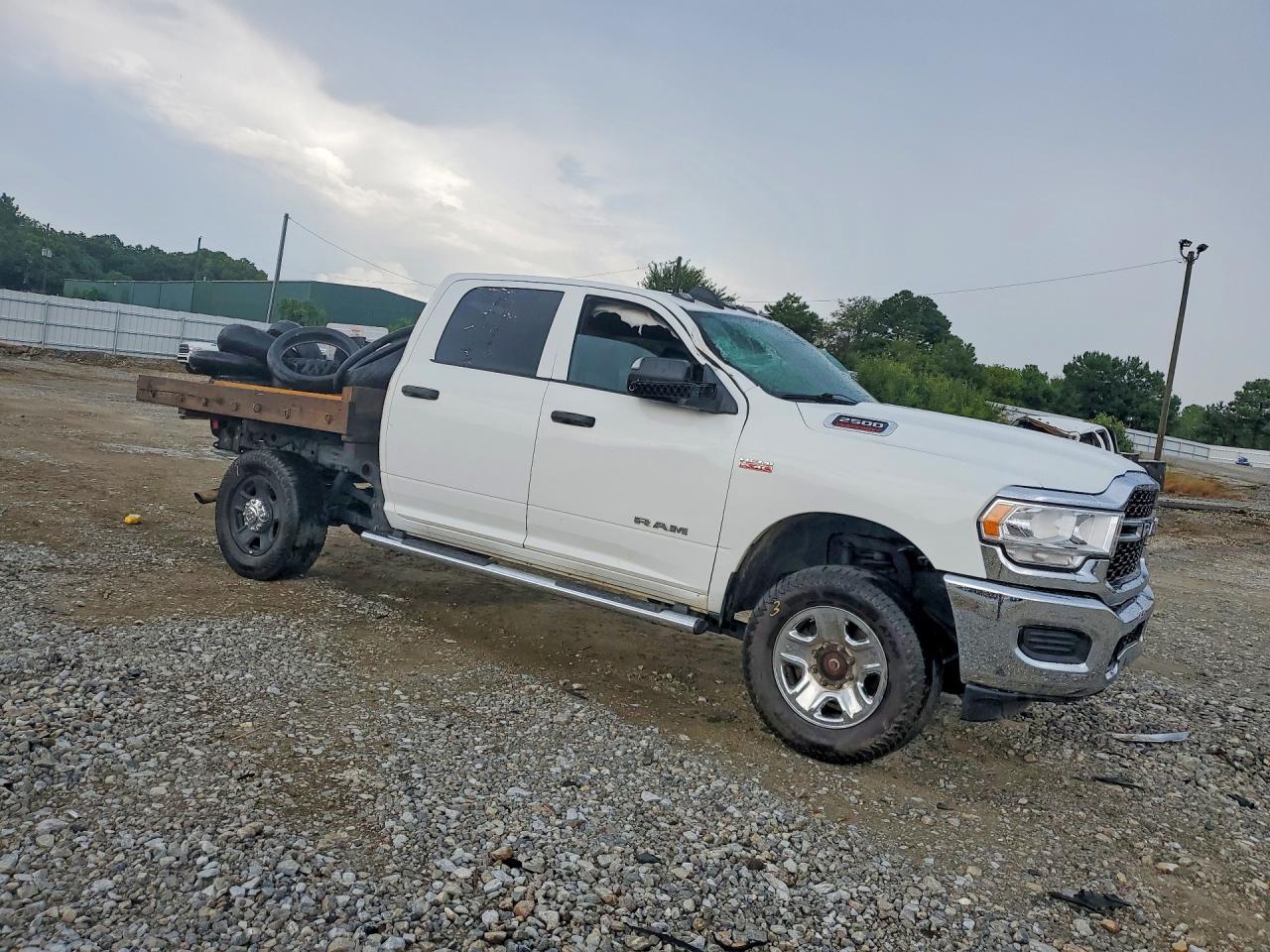 2021 Ram 2500 Tradesman - Фото 4
