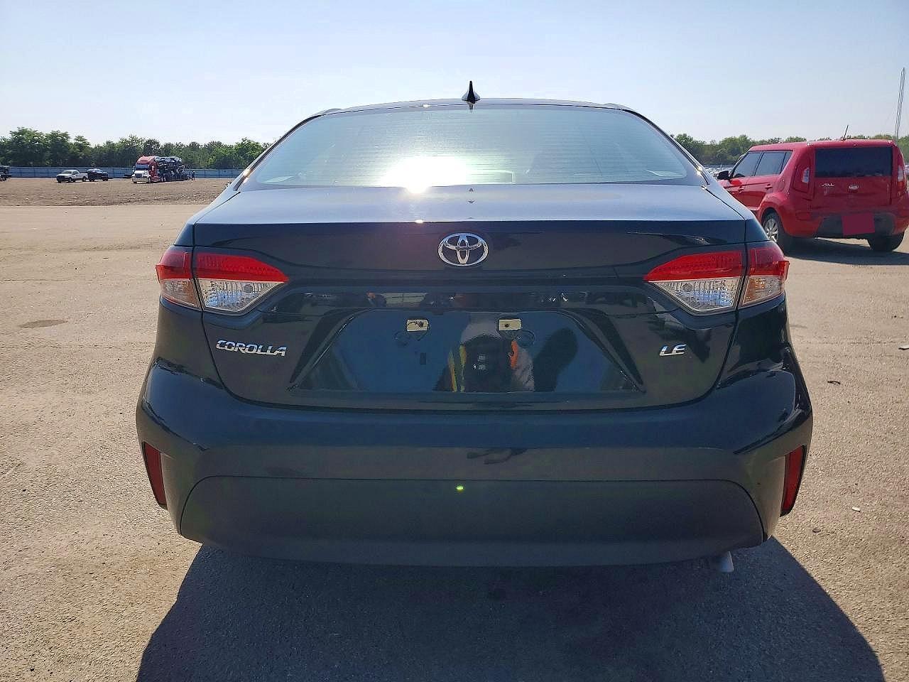 2025 Toyota Corolla Le - Image 7